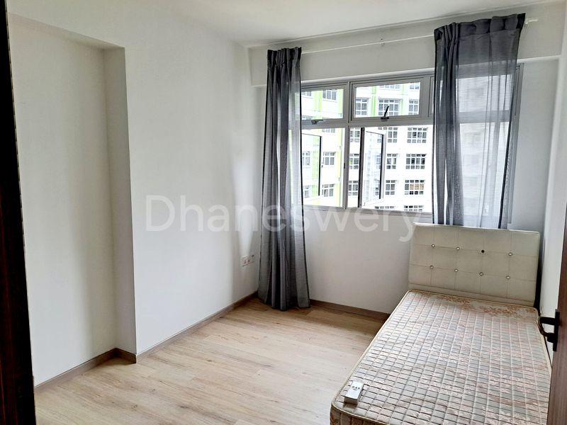 4 Room (4A) HDB for Rent in  477B Yishun Street 44 - Image 5
